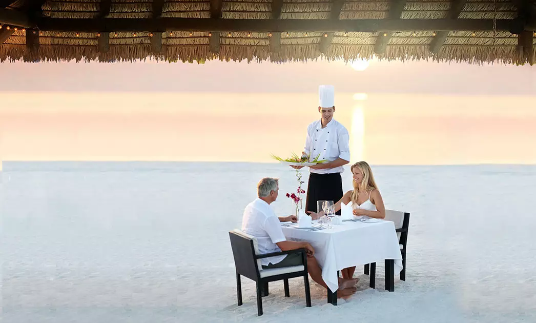 Private beachside dinner experience at The Residences at The St. Regis Longboat Key